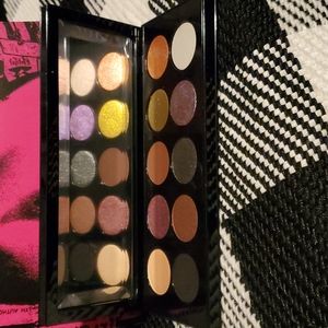 Pat McGrath Mothership III Palette - Subversive